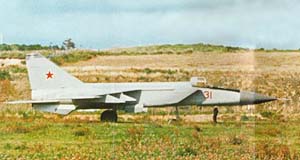 Беленко у борта МиГ-25П