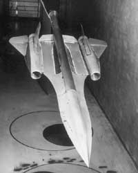 Продувка модели A-12 в аэродинамической трубе